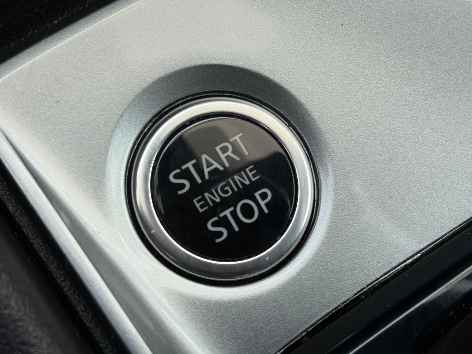 Used 2025 Nissan Altima 2.5 SV FWD image 20
