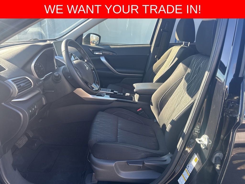 Used 2020 Mitsubishi Eclipse Cross SE video 3