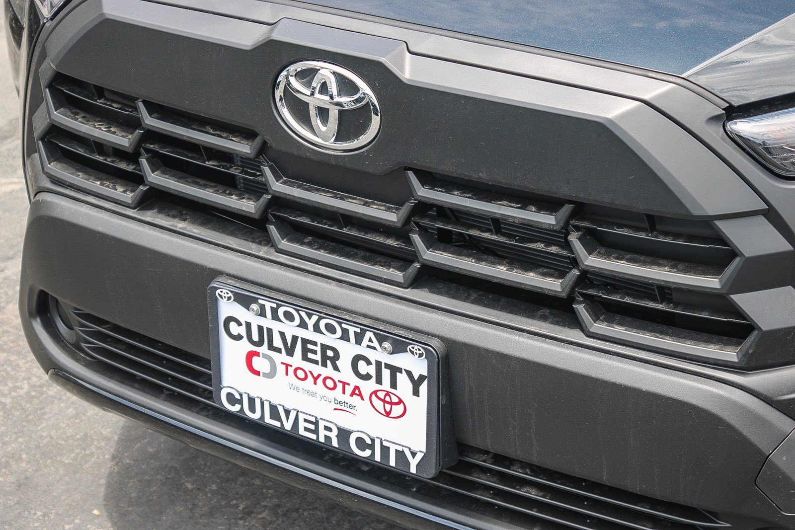 New 2026 Toyota Corolla Cross L FWD image 6