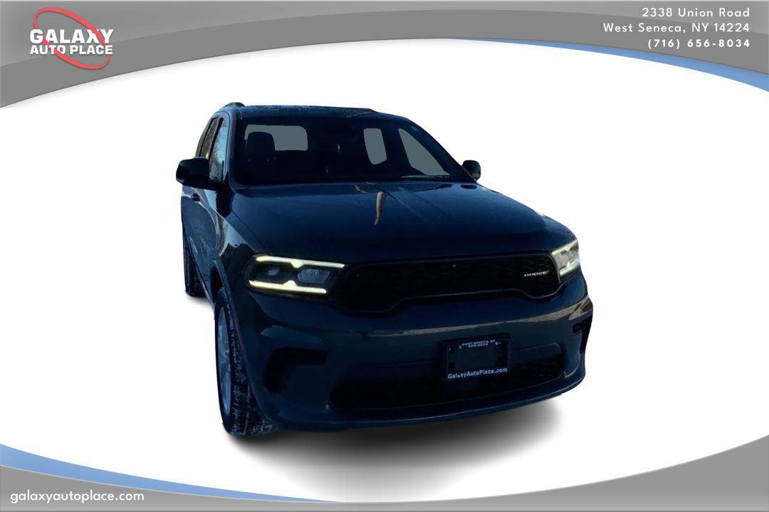 Used 2024 Dodge Durango GT AWD/4WD image 3