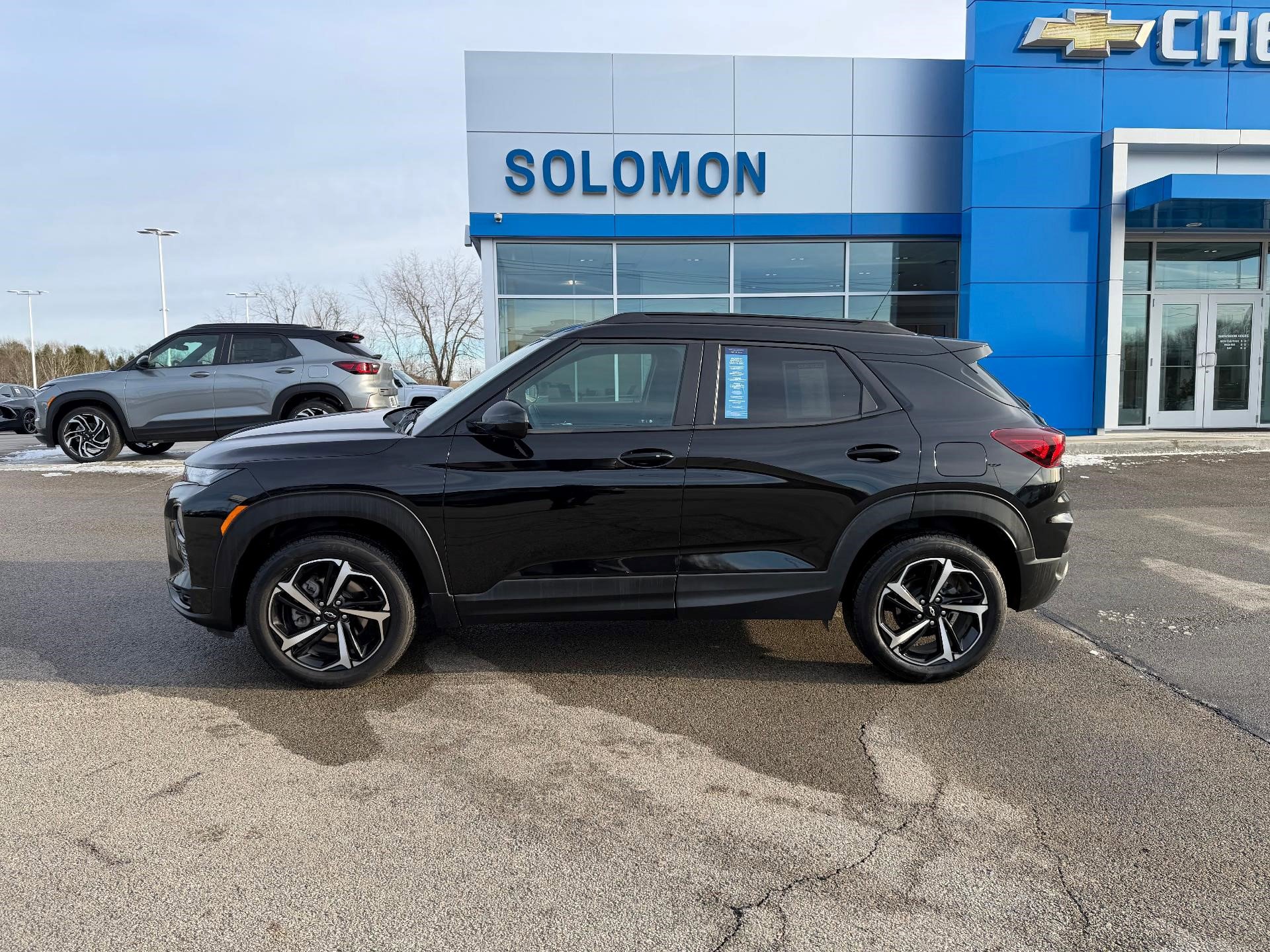 Certified 2021 Chevrolet TrailBlazer RS w/ Convenience Package image 2