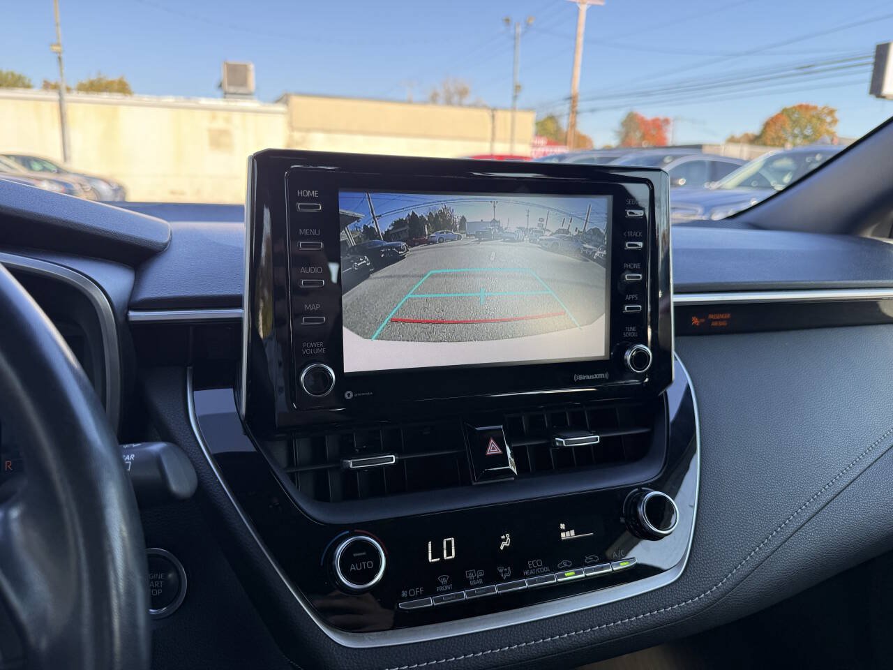 Used 2021 Toyota Corolla SE FWD image 19