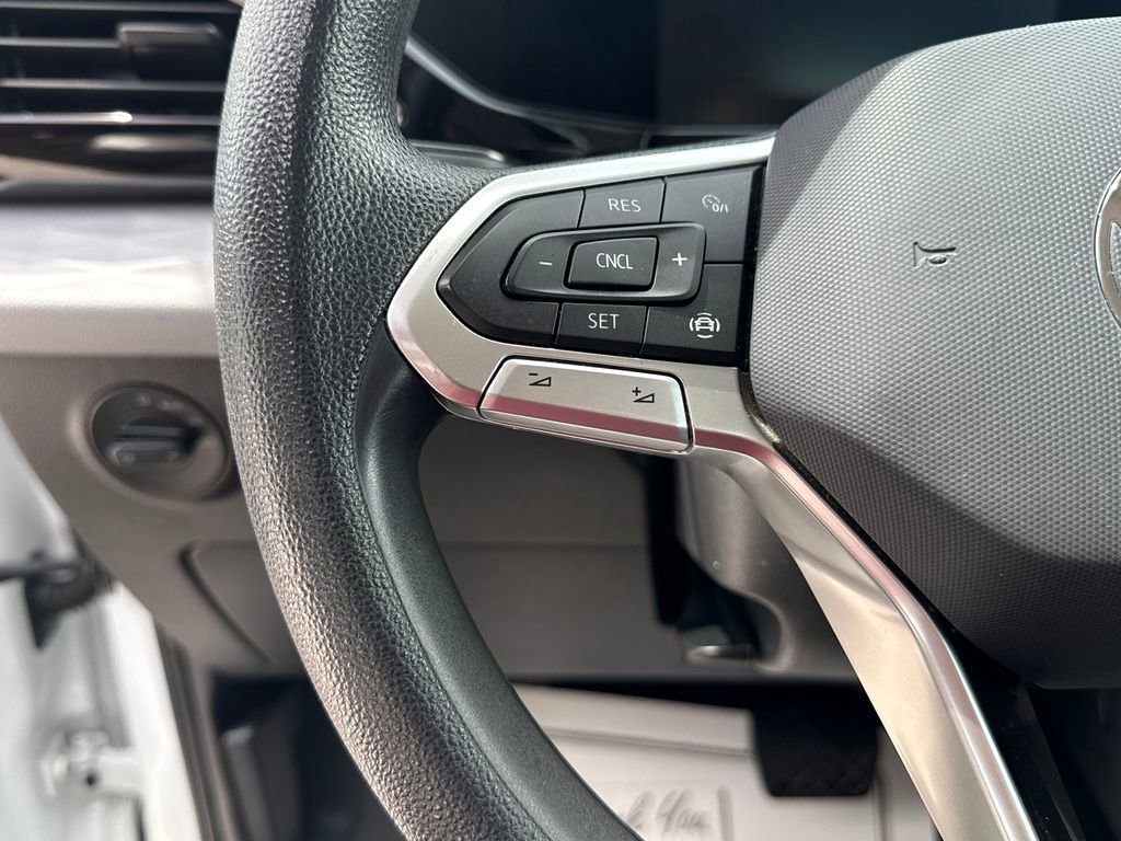 Used 2022 Volkswagen Taos S image 20