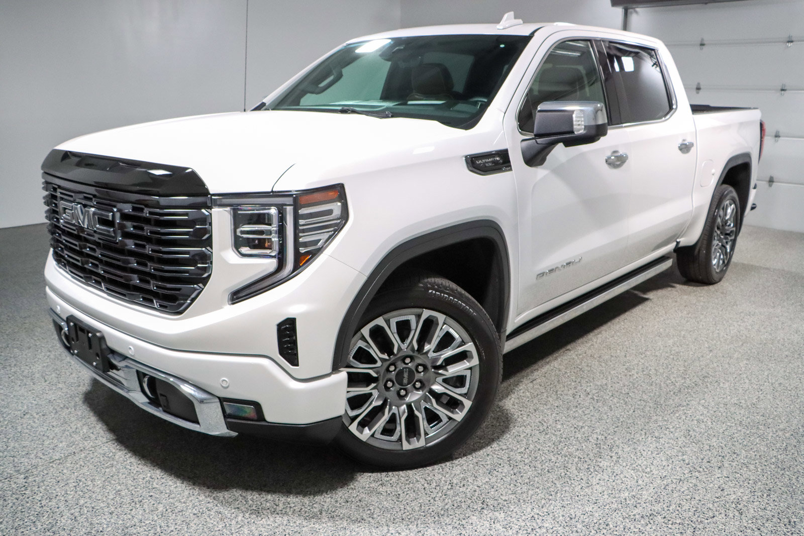 Used 2025 GMC Sierra 1500 Denali Ultimate image 36
