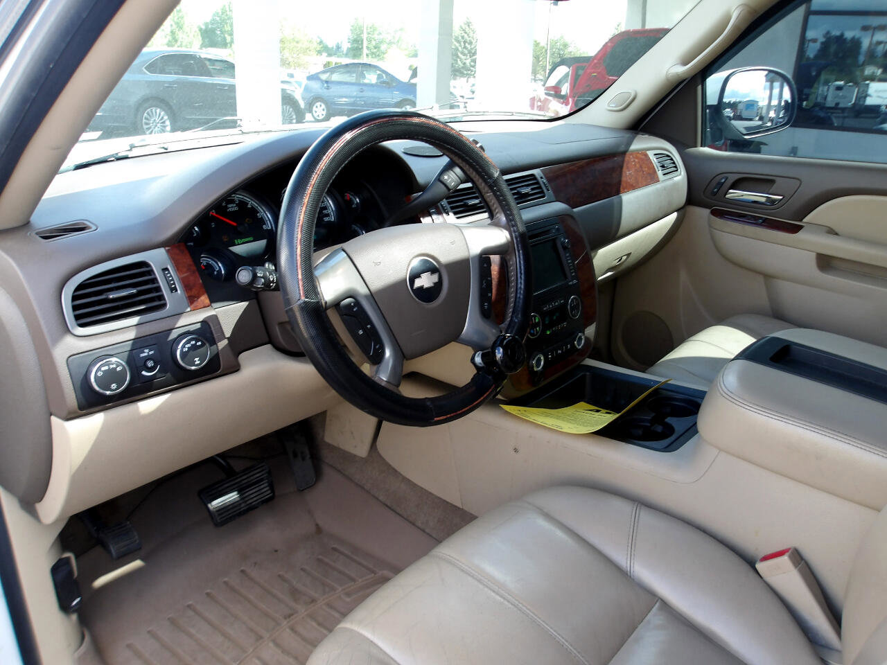 Used 2010 Chevrolet Tahoe 4WD image 9