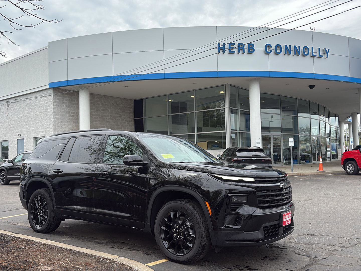 Used 2026 Chevrolet Traverse LT w/ Midnight/Sport Edition