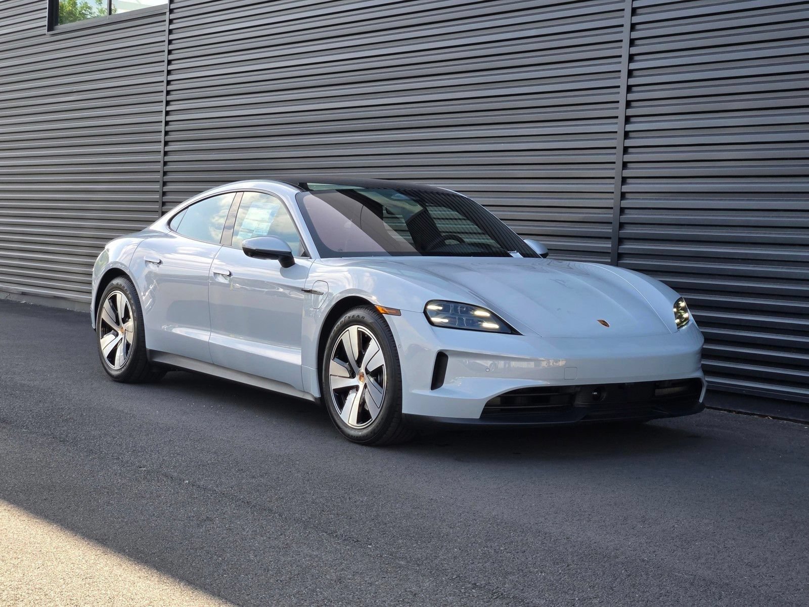 New 2026 Porsche Taycan RWD image 10