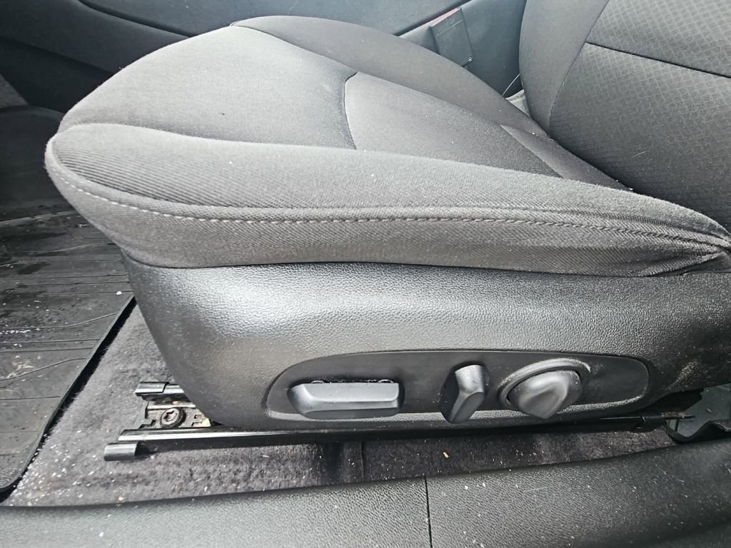 Used 2019 Chevrolet Malibu LT image 13