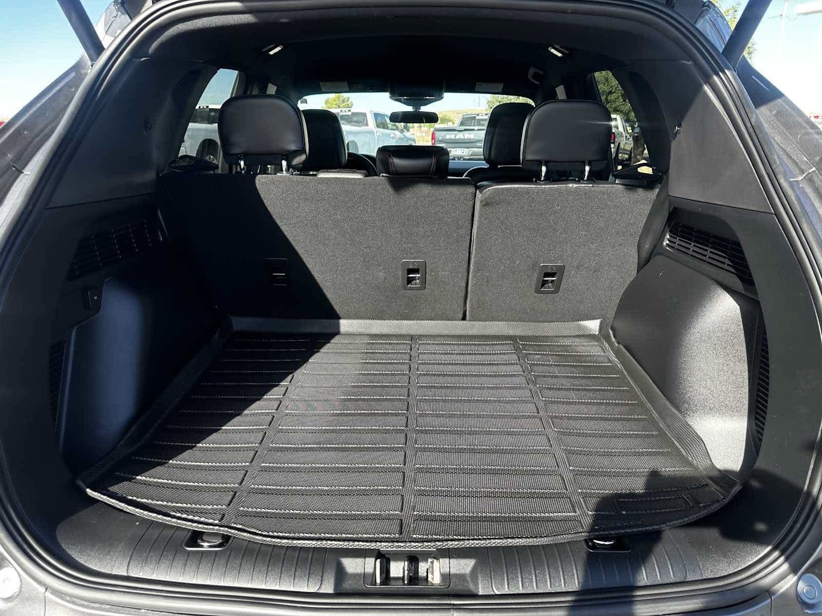 Used 2023 Ford Escape ST-Line w/ Tech Pack #1 FWD image 12