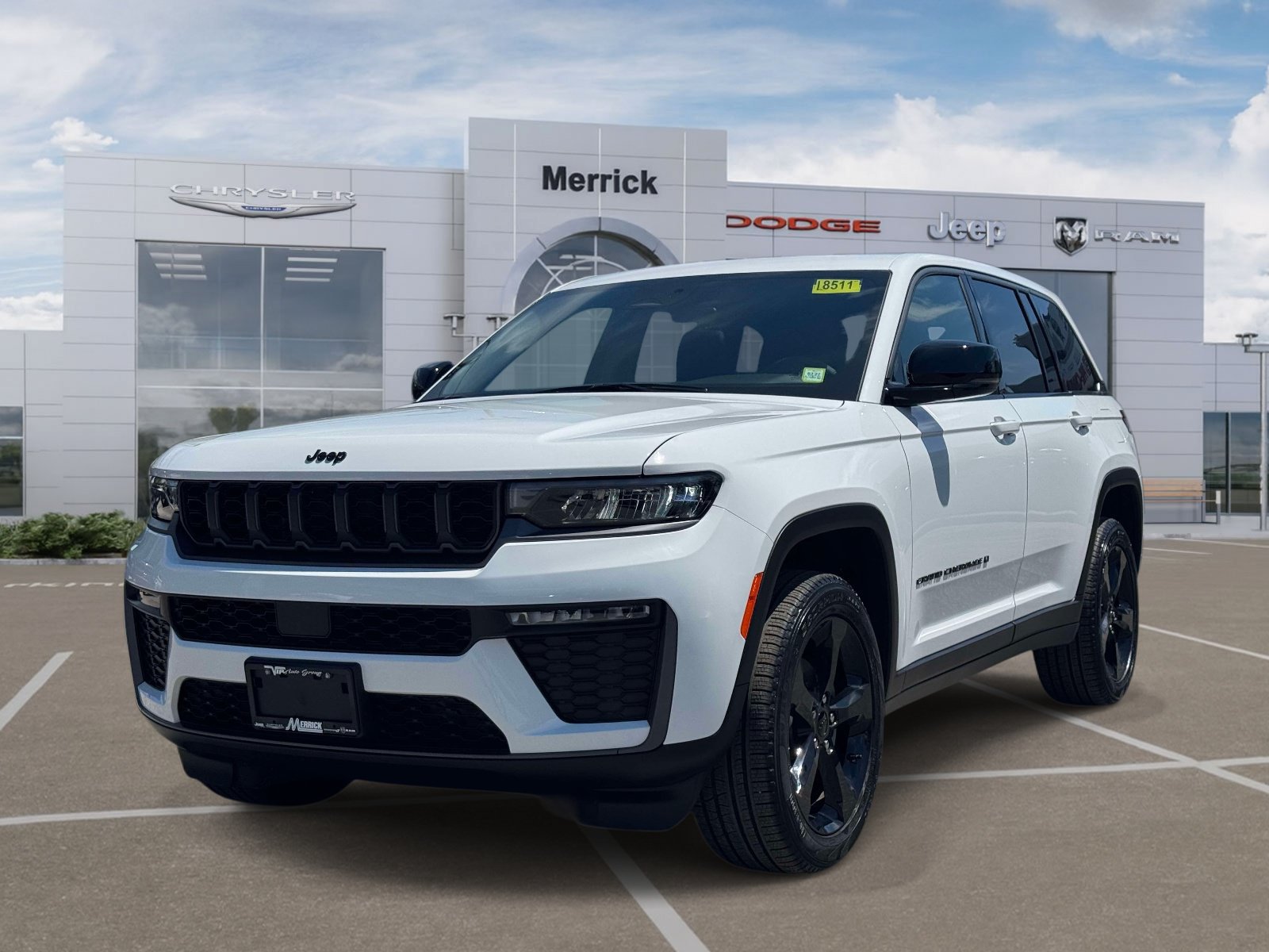Used 2026 Jeep Grand Cherokee Limited w/ Limited Altitude Package AWD/4WD image 4
