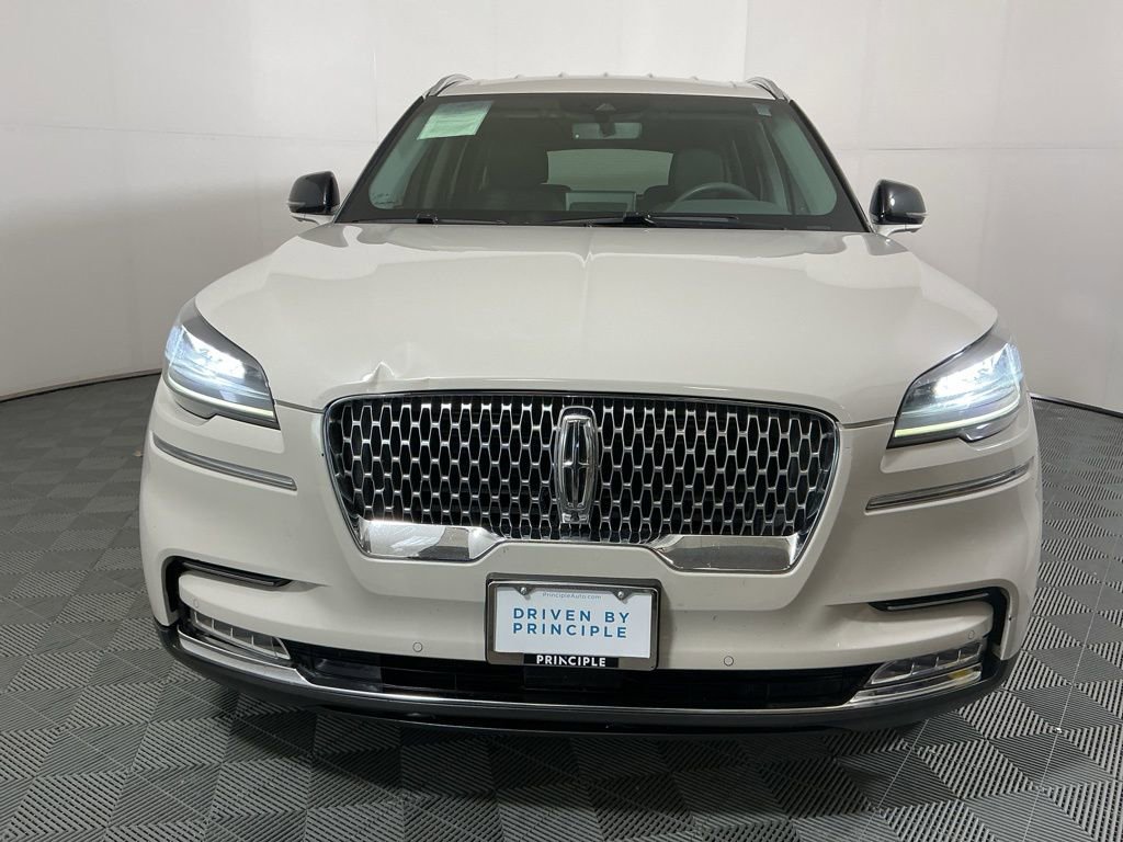 Used 2020 Lincoln Aviator Reserve image 3