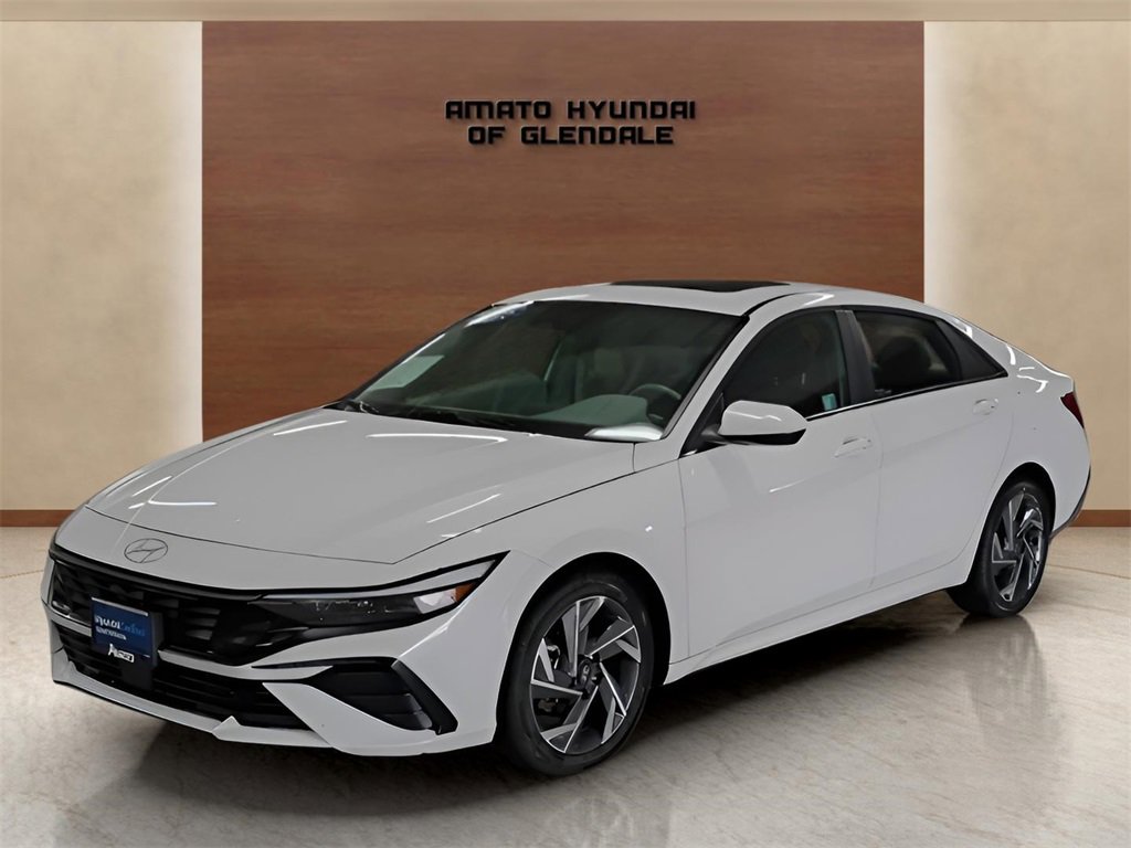 Certified 2025 Hyundai Elantra SEL