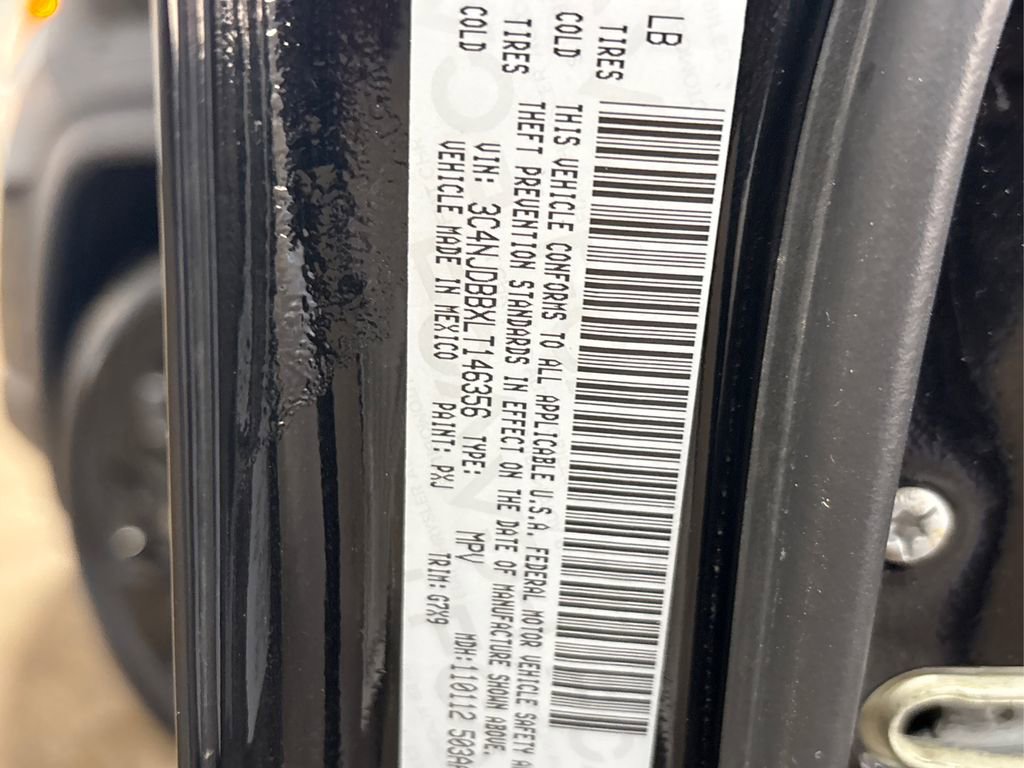 Used 2020 Jeep Compass Latitude image 16