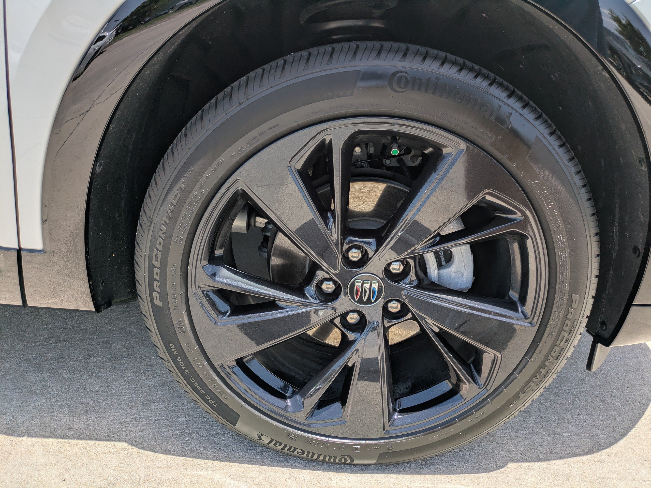 Used 2024 Buick Envision Sport Touring AWD/4WD image 9