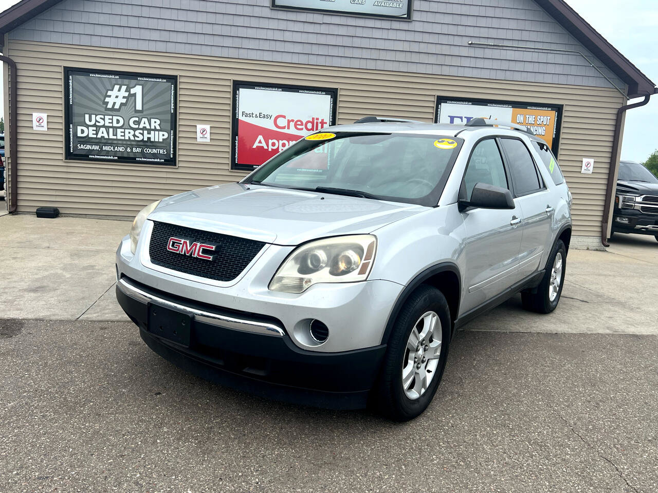 Used 2010 GMC Acadia SL w/ Preferred Package