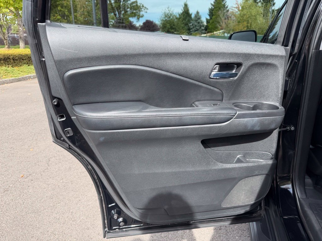 Used 2018 Honda Pilot Elite image 31