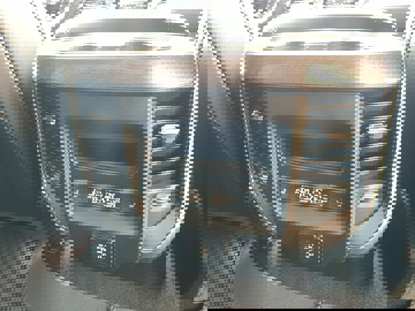 New 2026 RAM 1500 Laramie w/ Night Edition image 13