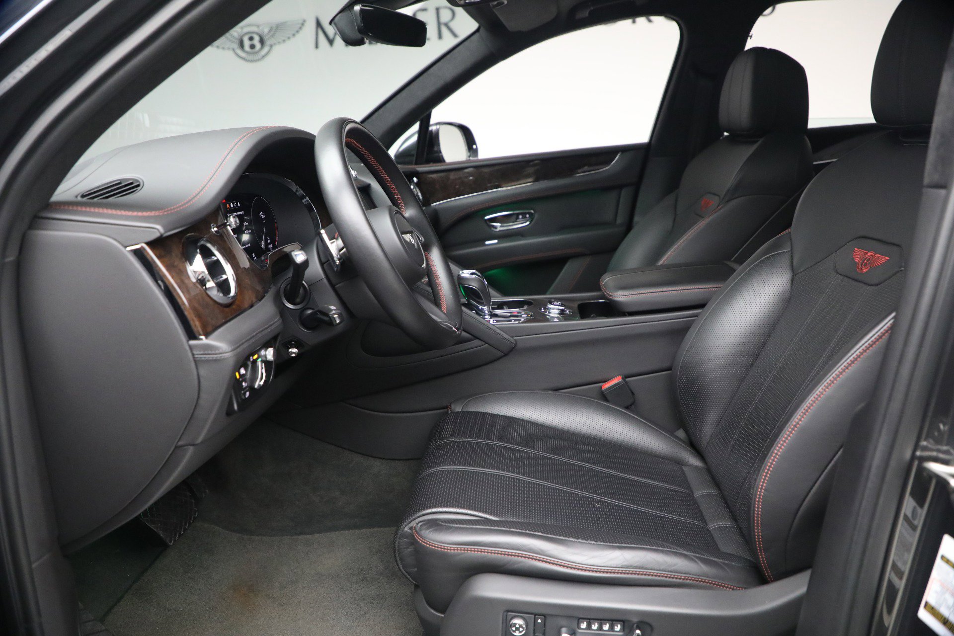 Certified 2021 Bentley Bentayga image 20