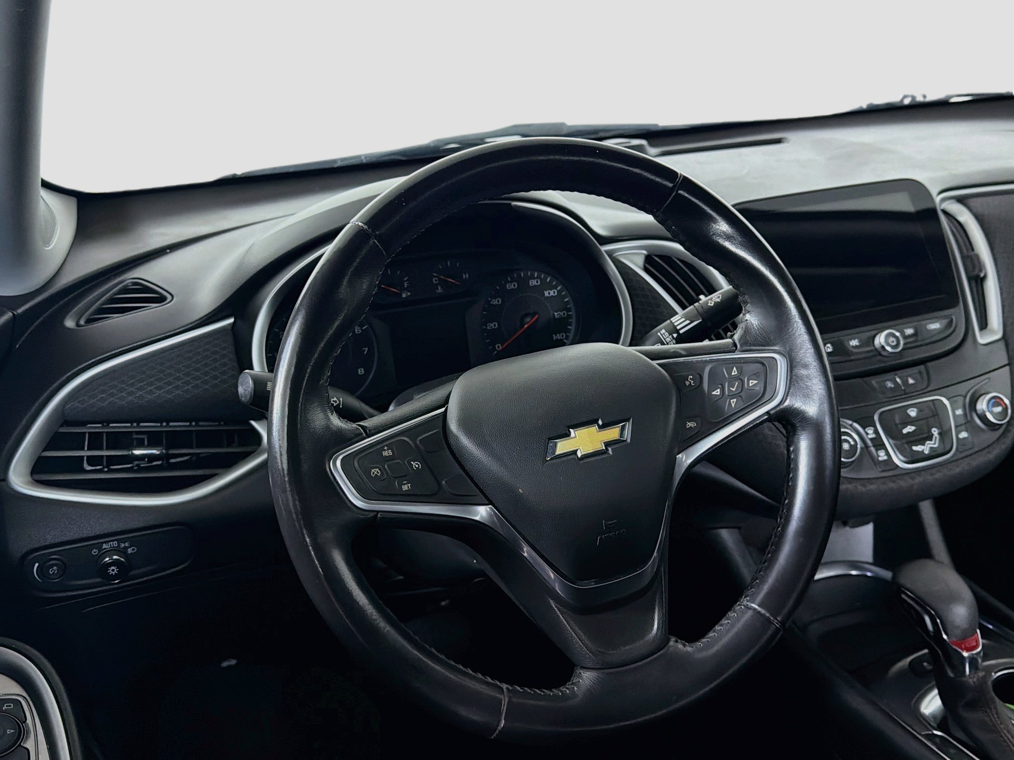 Used 2022 Chevrolet Malibu RS FWD image 18