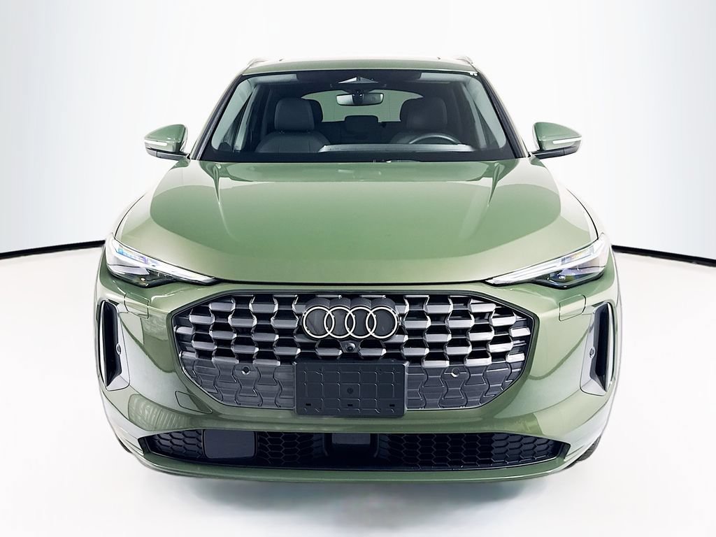 Certified 2025 Audi Q5 Premium Plus w/ Premium Plus AWD/4WD image 2