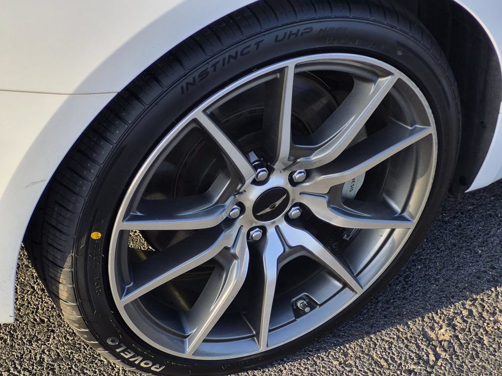 Used 2025 Genesis G70 2.5T AWD/4WD image 7
