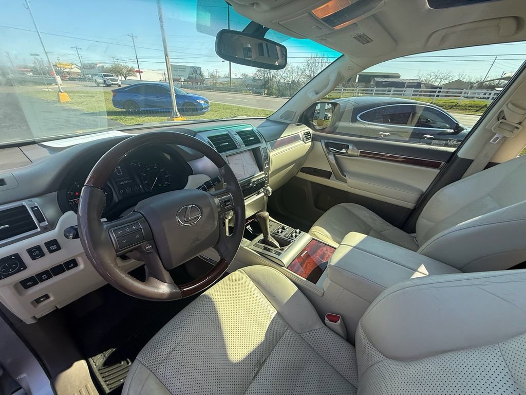 Used 2013 Lexus GX 460 Premium image 14