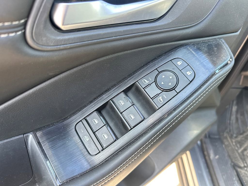 Used 2023 Nissan Rogue SV w/ SV Premium Package AWD/4WD image 40