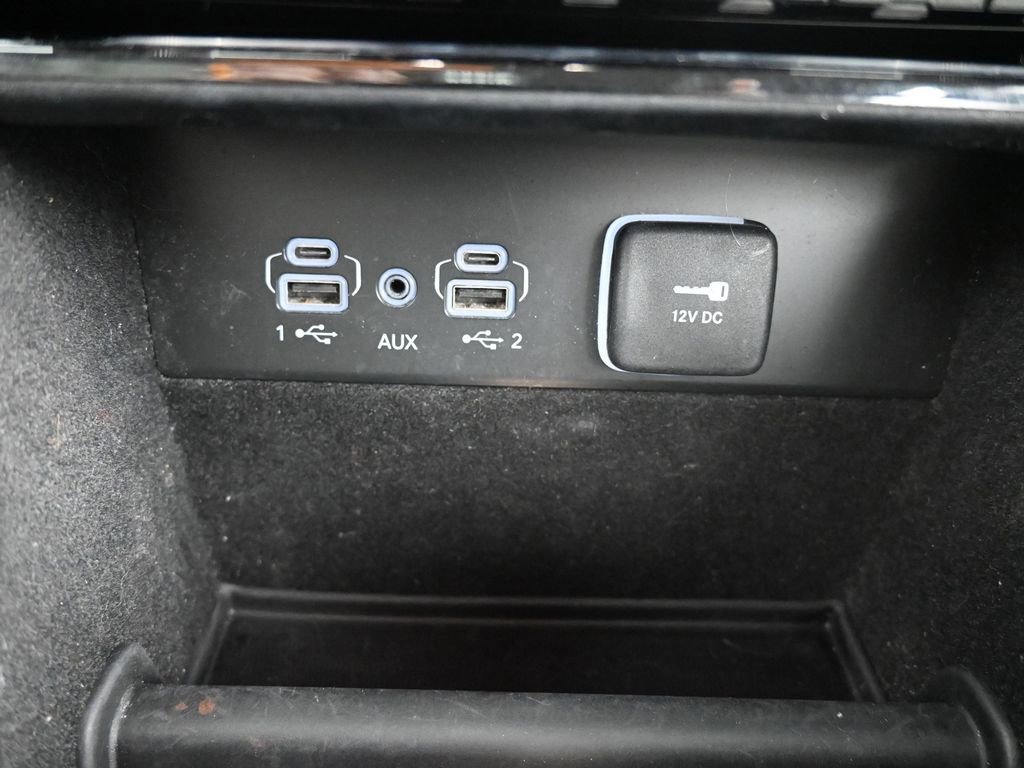 Used 2021 Jeep Grand Cherokee L Overland image 28