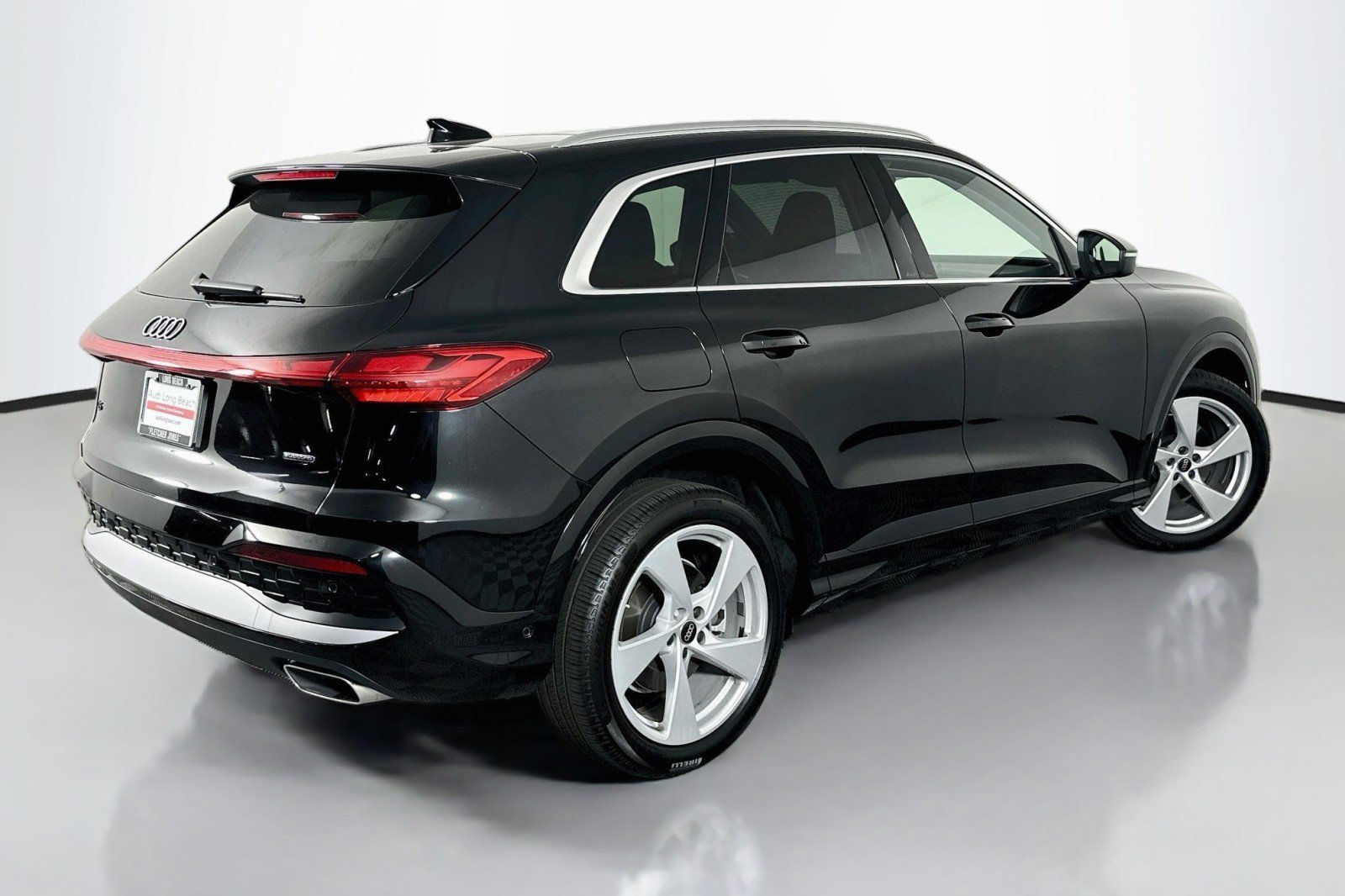 Used 2025 Audi Q5 Prestige AWD/4WD image 14