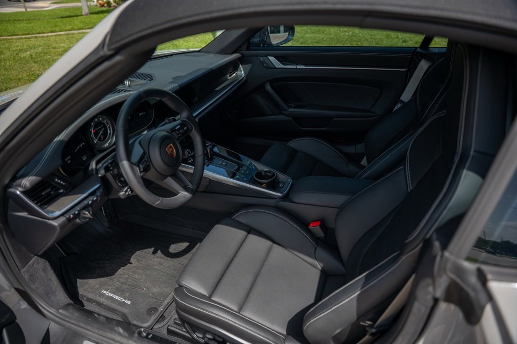 Used 2024 Porsche 911 Turbo S image 18