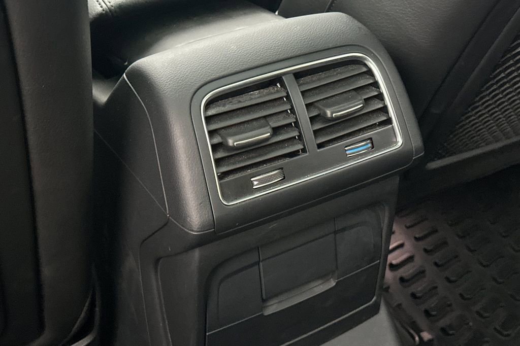 Used 2015 Audi Q5 3.0T Premium Plus w/ Technology Package image 11