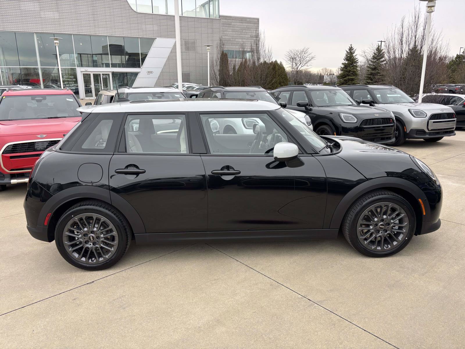 New 2026 MINI Cooper S FWD image 8