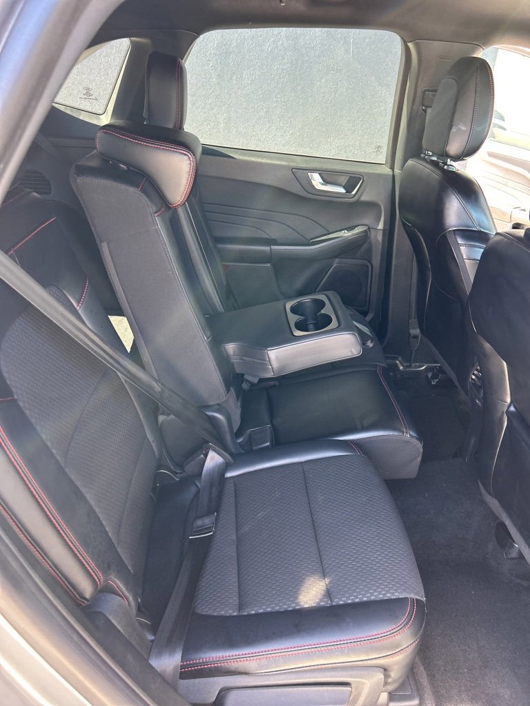 Used 2024 Ford Escape ST-Line image 17