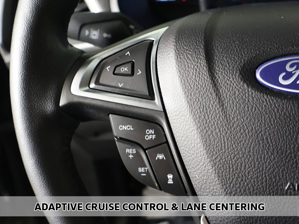 Used 2023 Ford Edge Titanium w/ Equipment Group 301A image 4