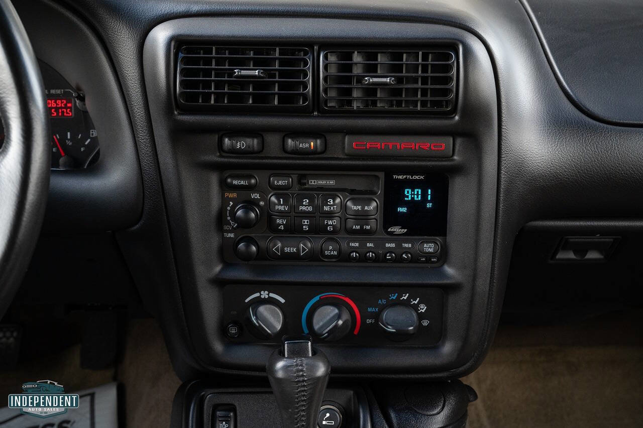 Used 2000 Chevrolet Camaro LT image 13