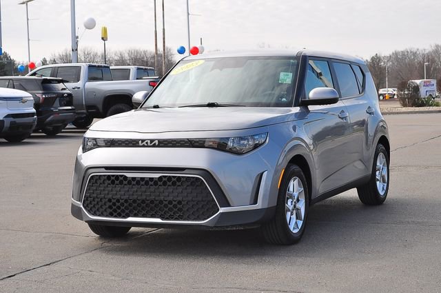 Used 2023 Kia Soul LX w/ LX Technology Package image 7