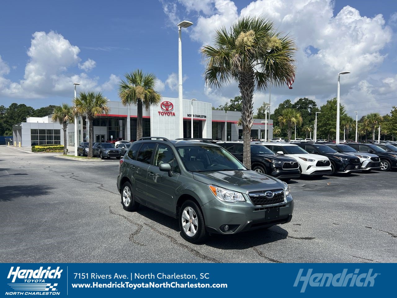 Used 2016 Subaru Forester 2.5i Limited AWD/4WD image 1