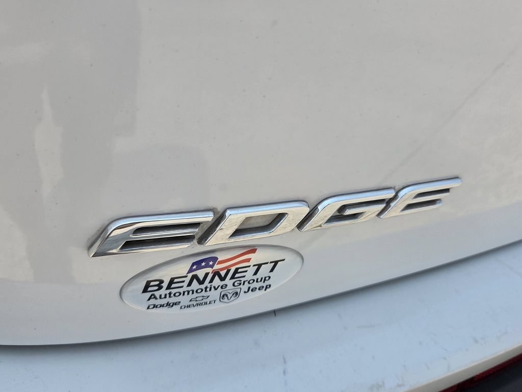 Used 2016 Ford Edge SE FWD image 15