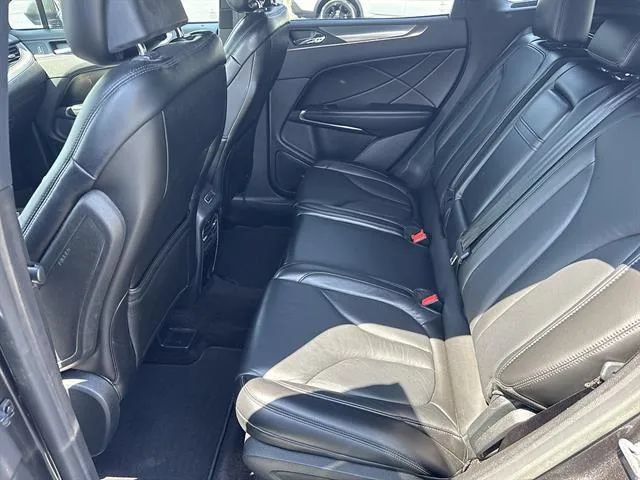 Used 2017 Lincoln MKC Select w/ Select Plus Package AWD/4WD image 13