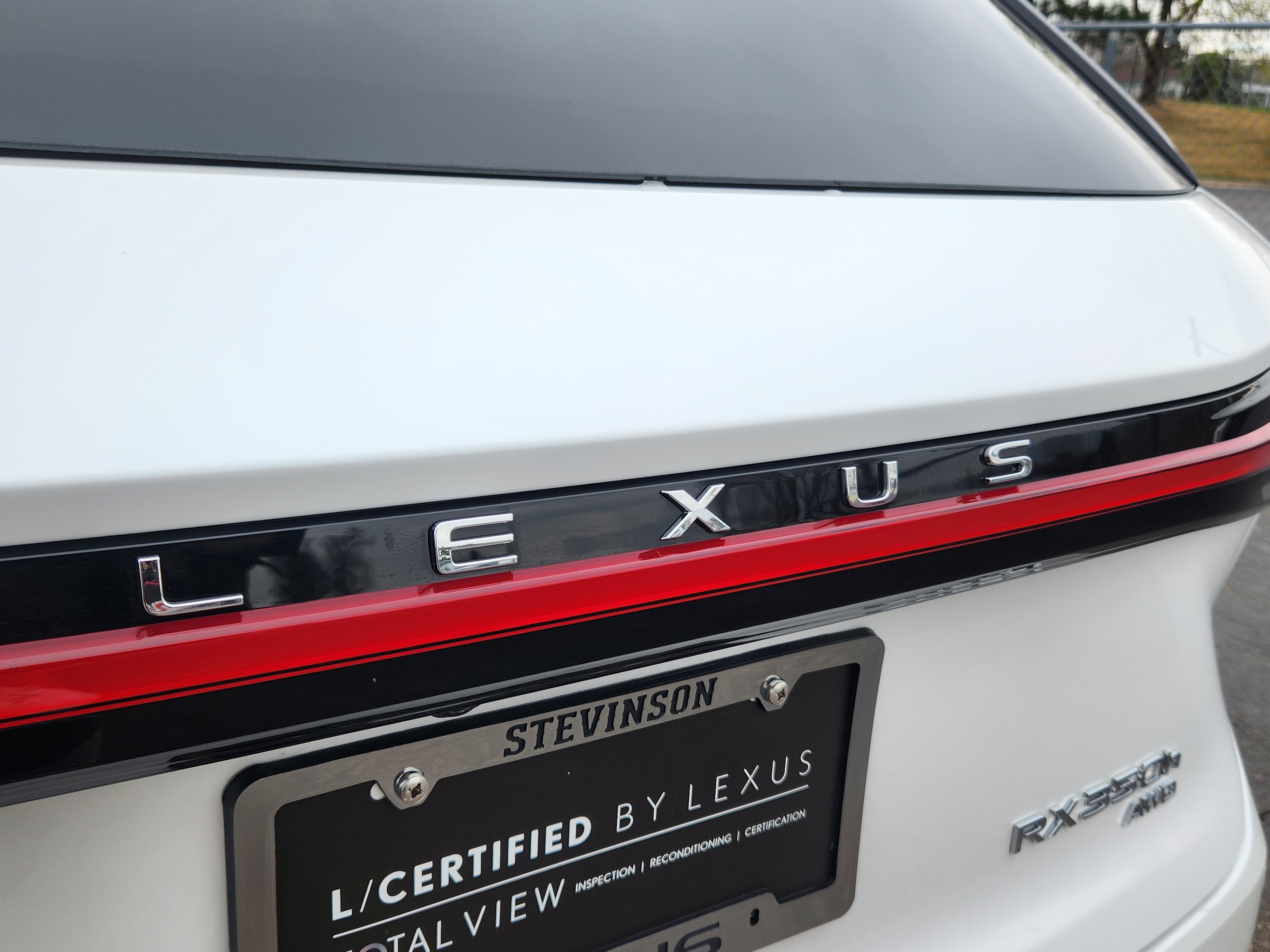 Certified 2025 Lexus RX 350 w/ Convenience Package image 18