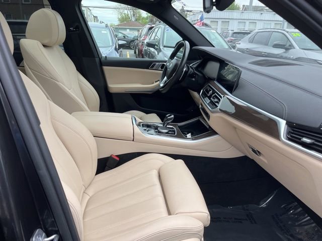 Used 2022 BMW X5 xDrive45e image 29