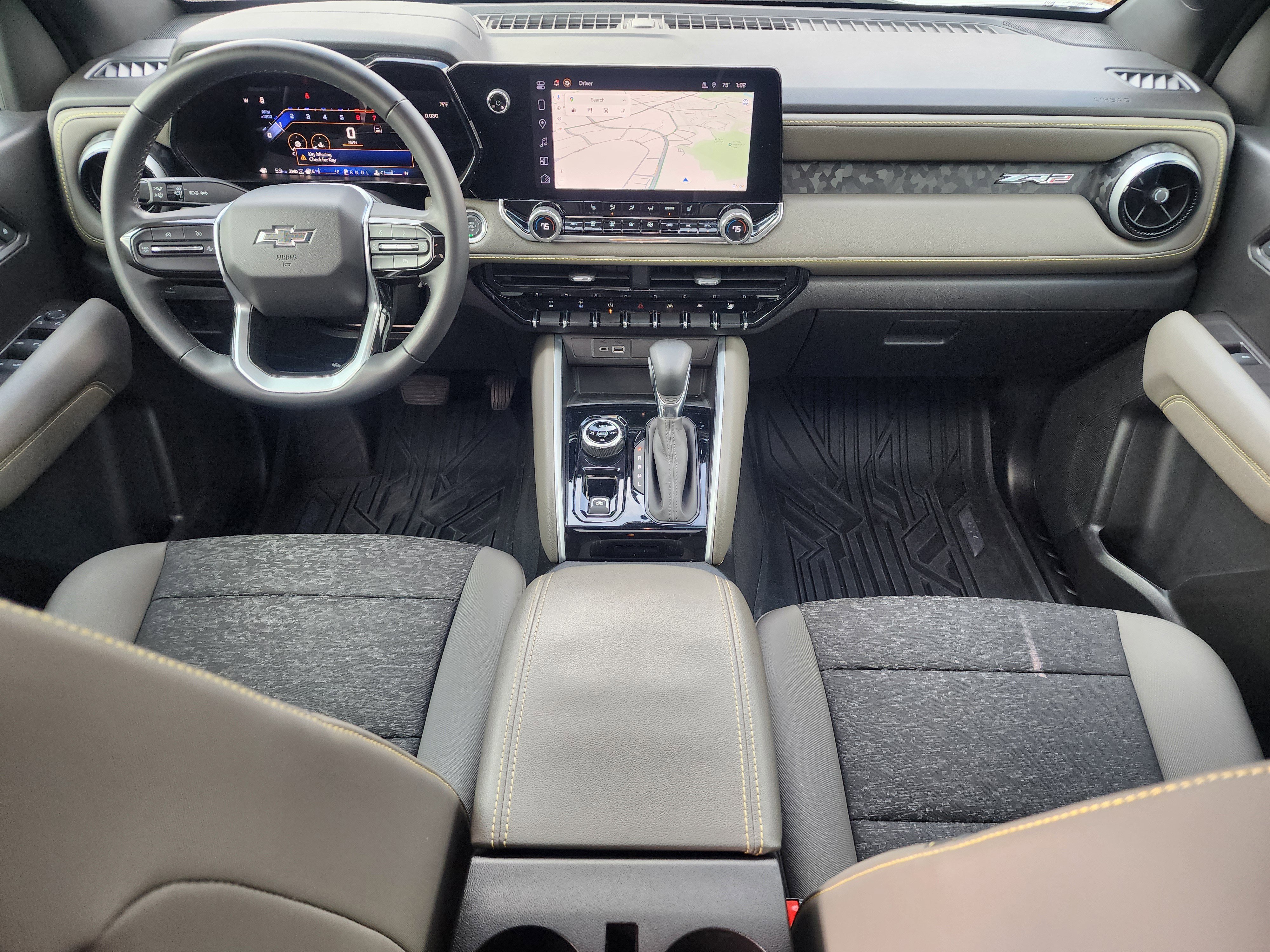 Used 2024 Chevrolet Colorado ZR2 w/ Technology Package image 16