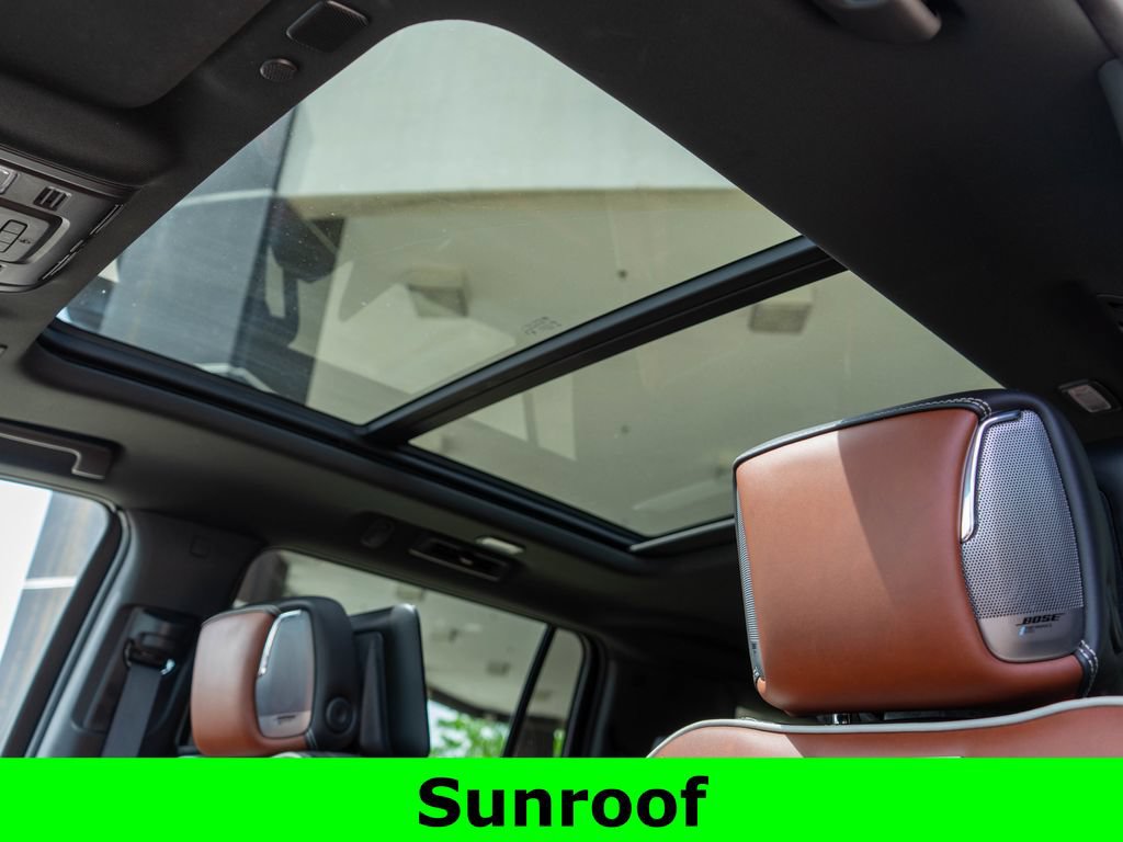 Used 2023 GMC Yukon XL Denali Ultimate AWD/4WD image 12