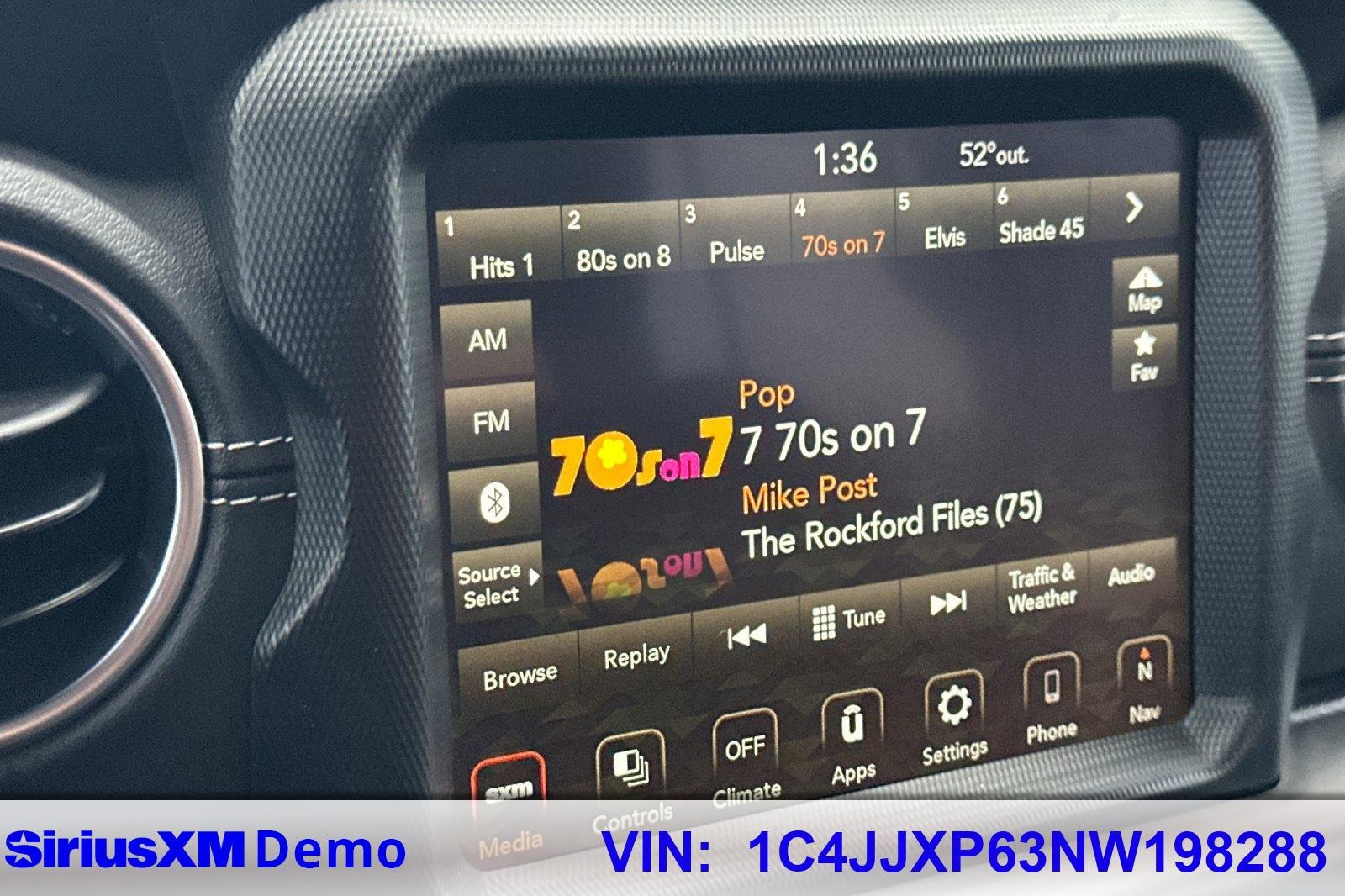 Used 2022 Jeep Wrangler Unlimited Sahara image 34