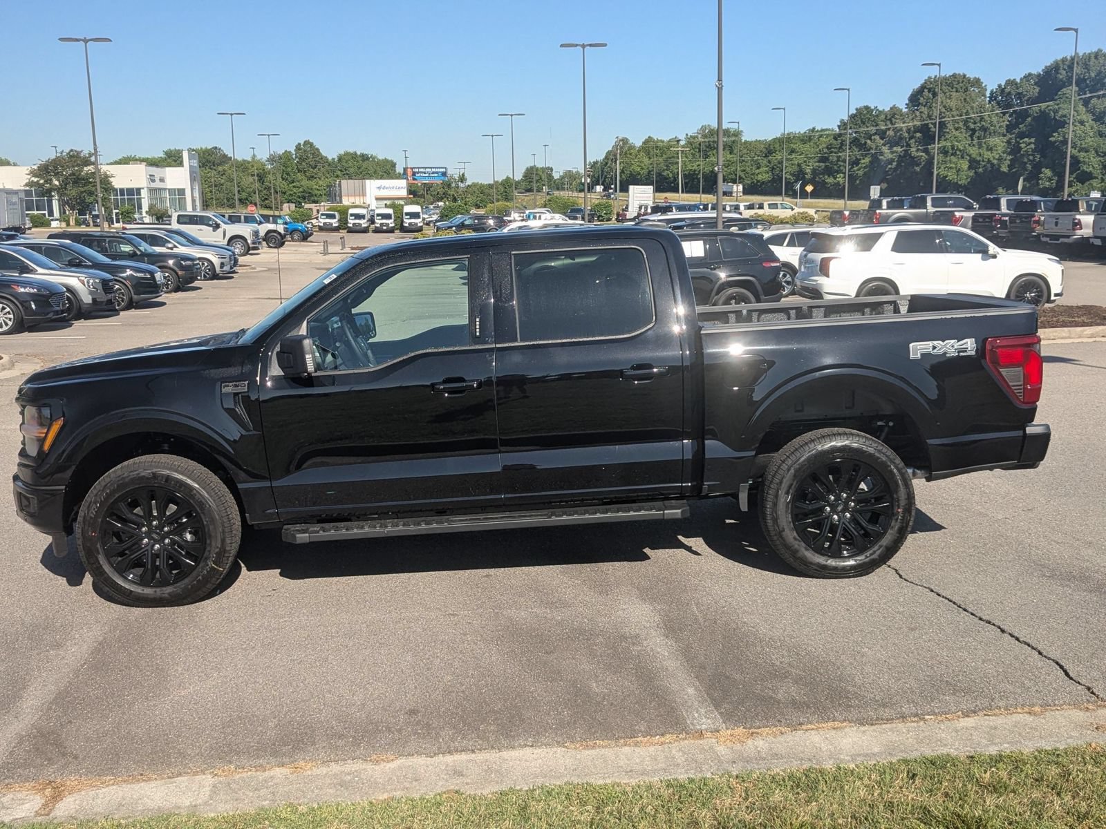 New 2026 Ford F150 XLT w/ Equipment Group 302A MID AWD/4WD image 6