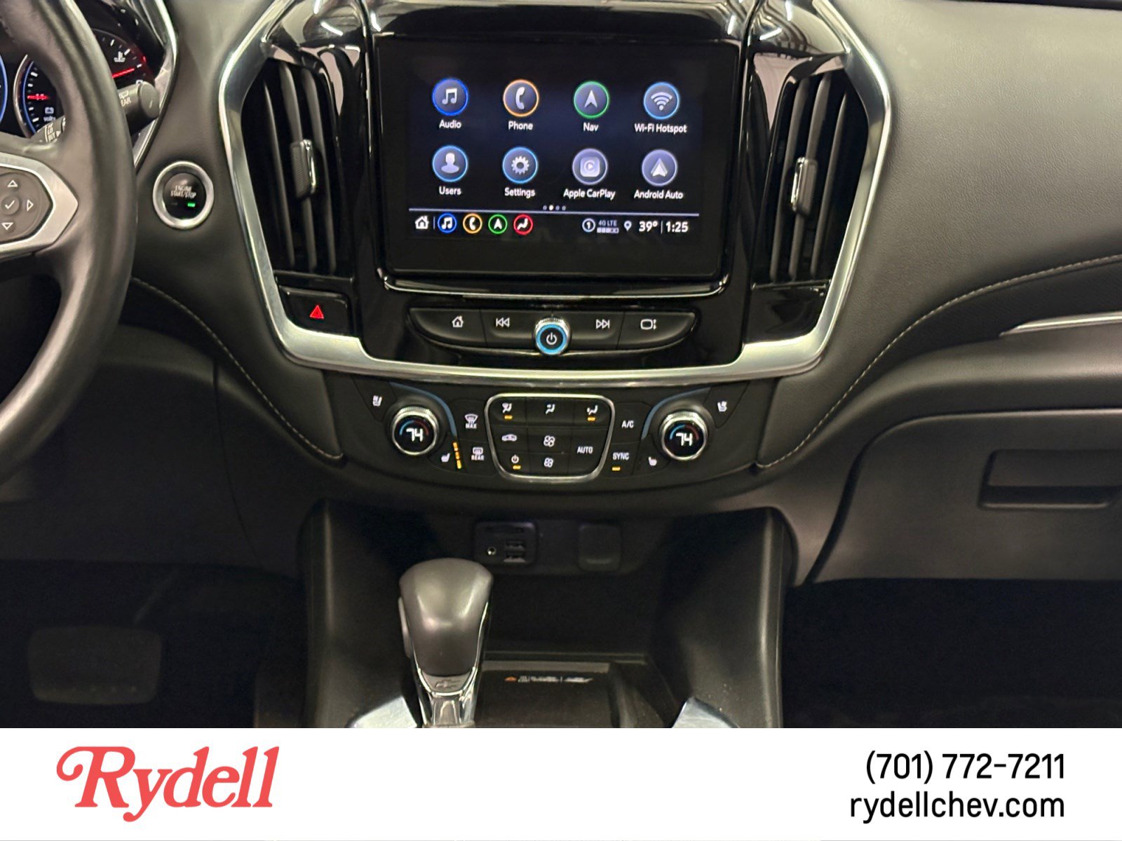 Used 2022 Chevrolet Traverse Premier AWD/4WD image 15