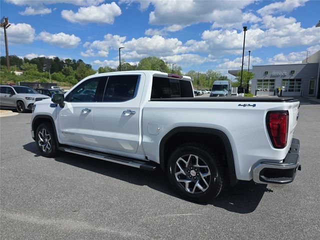 Used 2023 GMC Sierra 1500 SLT w/ SLT Premium Plus Package AWD/4WD image 6
