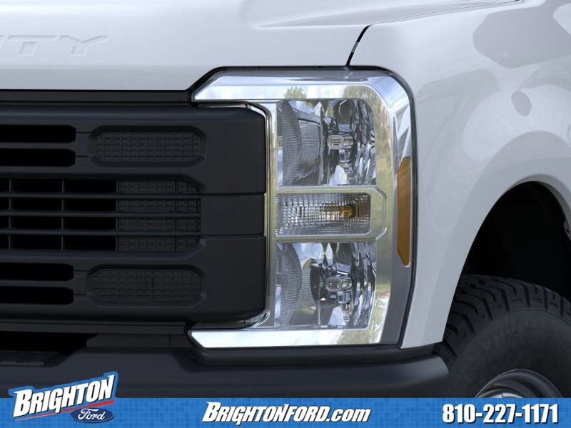 New 2026 Ford F350 XL w/ FX4 Off-Road Package image 18