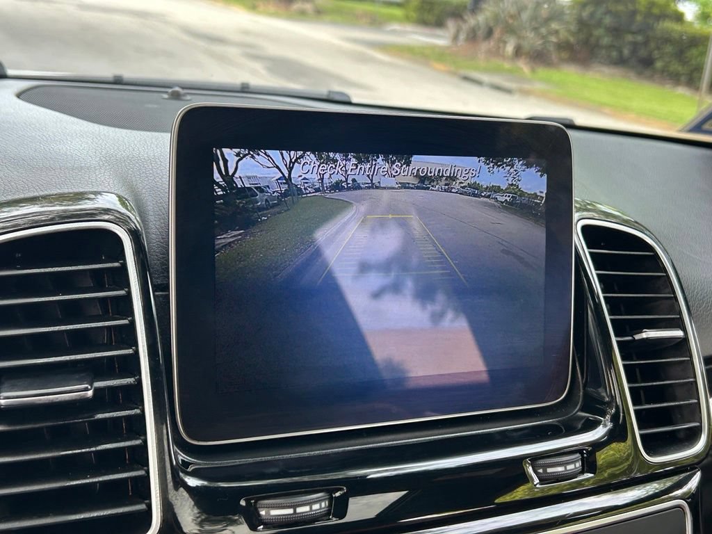 Used 2018 Mercedes-Benz GLE 350 image 26