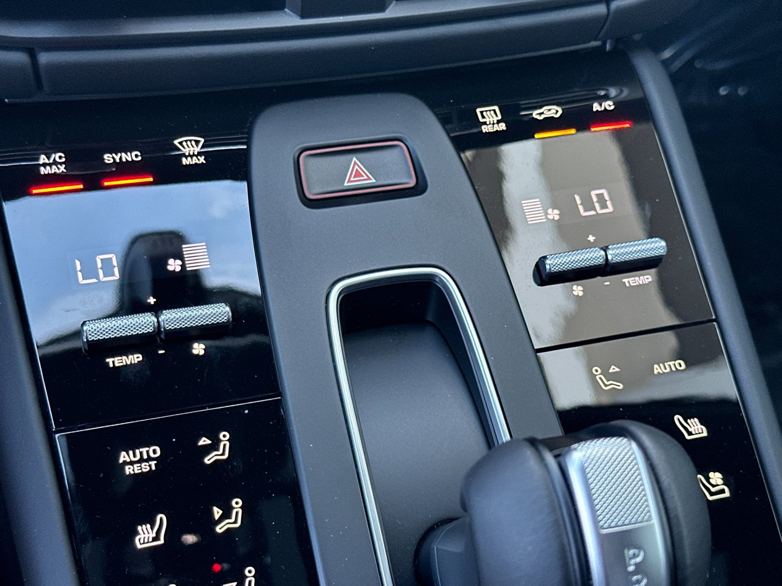 New 2026 Porsche Macan S AWD/4WD image 19